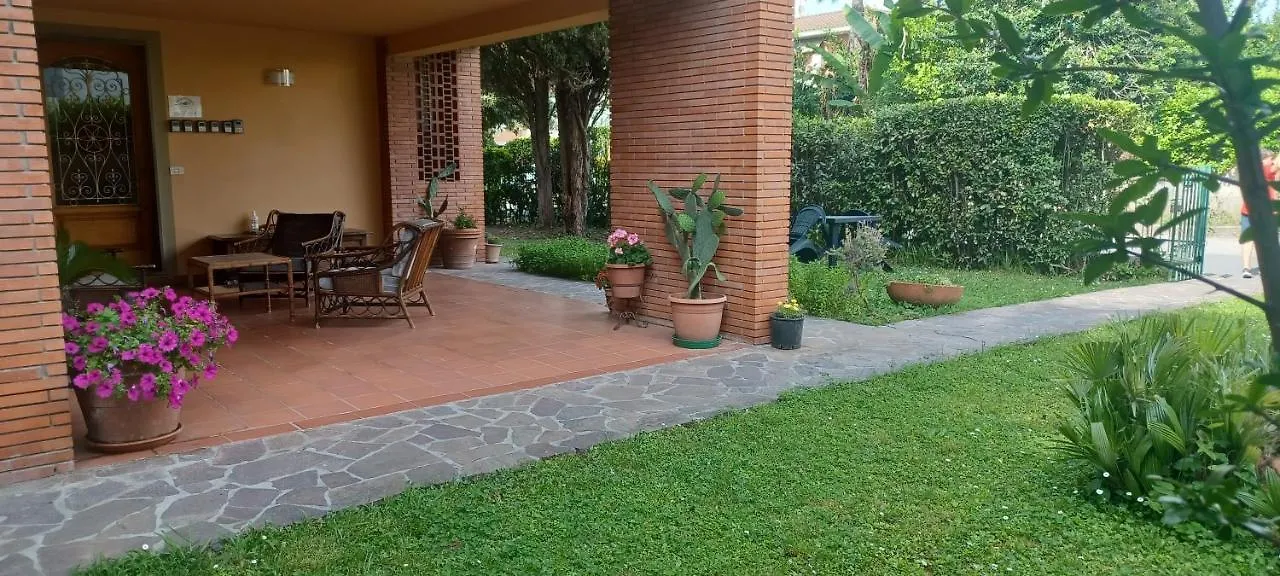 Home Sweet Home 1 Affittacamere - Lukka