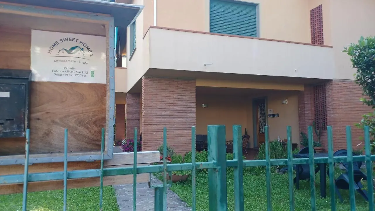 Home Sweet Home 1 Affittacamere - Lucca 0*,  Italy